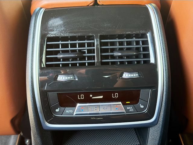 Used 2023 BMW X7 M60i w/ Executive Package AWD/4WD image 21