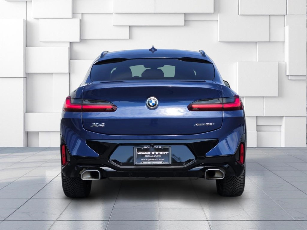 Used 2024 BMW X4 xDrive30i w/ Premium Package AWD/4WD image 6