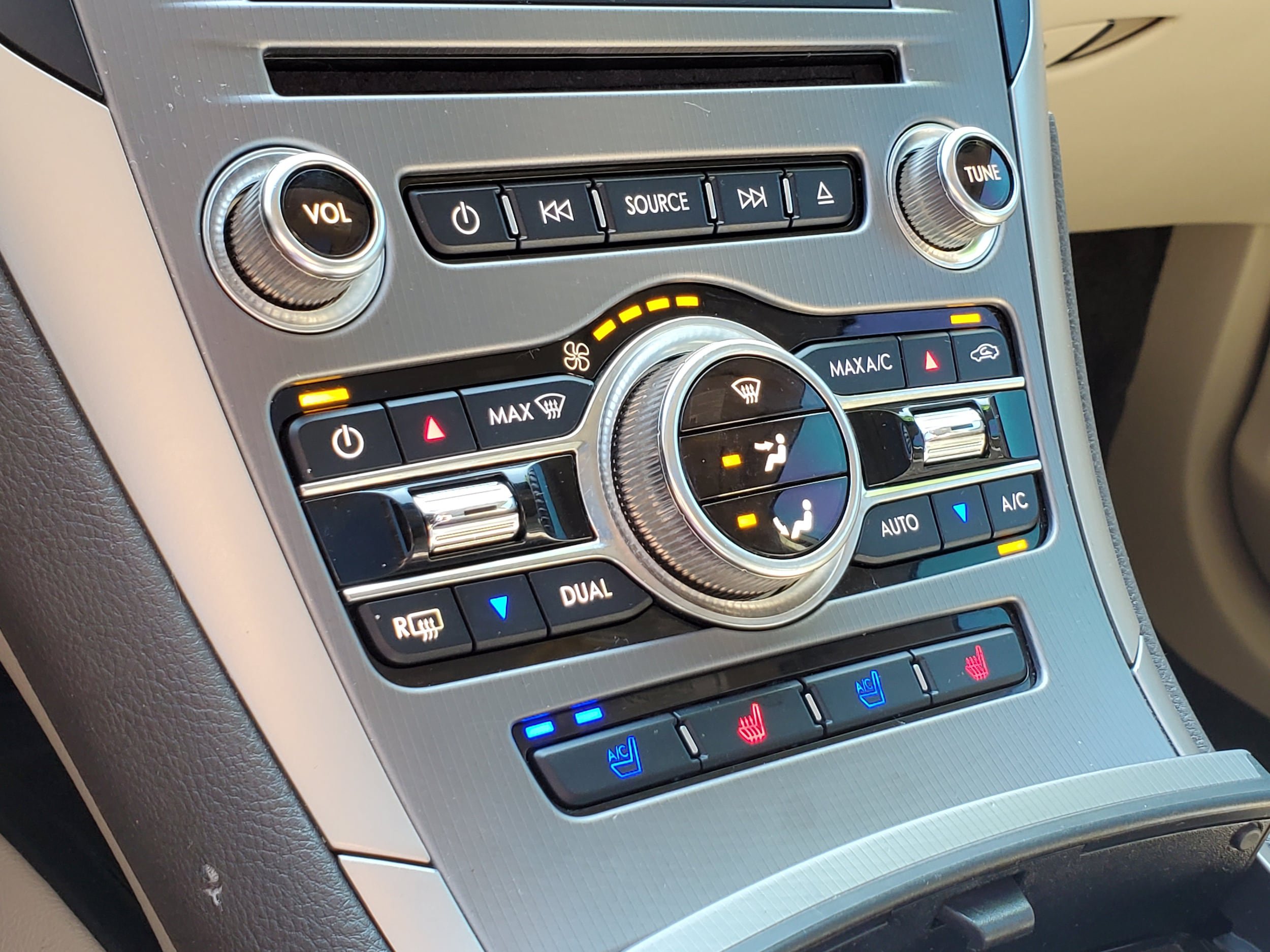 Used 2017 Lincoln MKZ Reserve FWD image 26