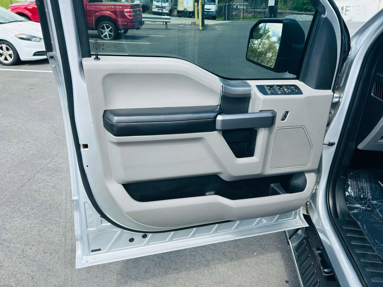 Used 2018 Ford F150 XLT w/ Equipment Group 301A Mid RWD image 14