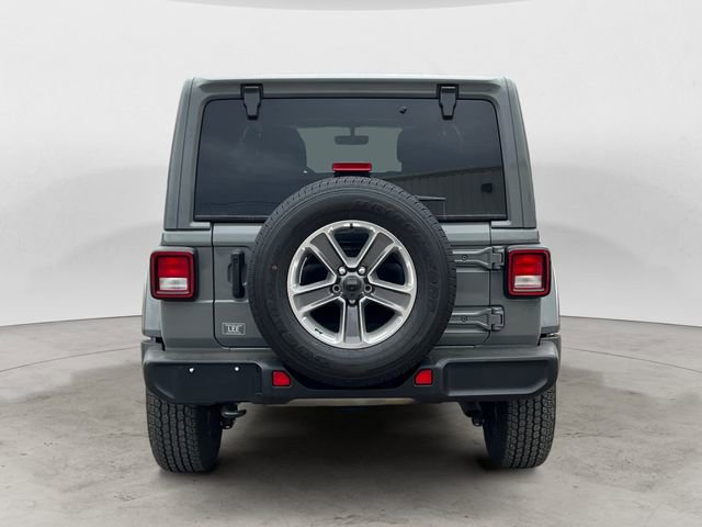 Used 2022 Jeep Wrangler Unlimited Sahara image 4