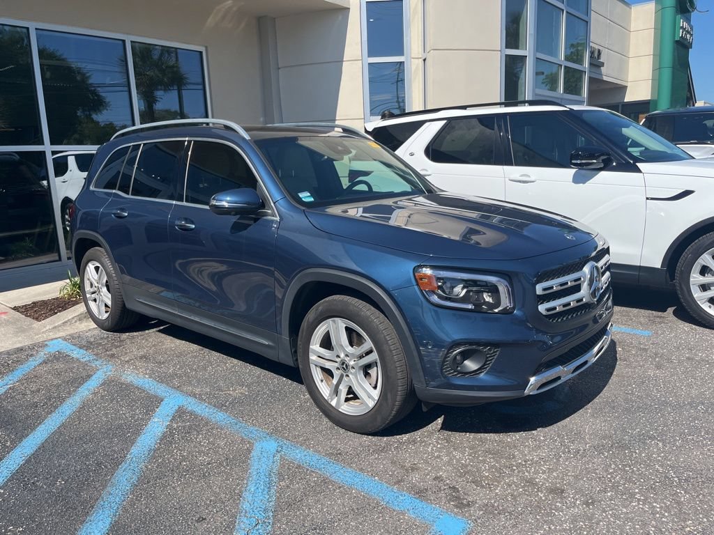 Certified 2023 Mercedes-Benz GLB 250 image 4