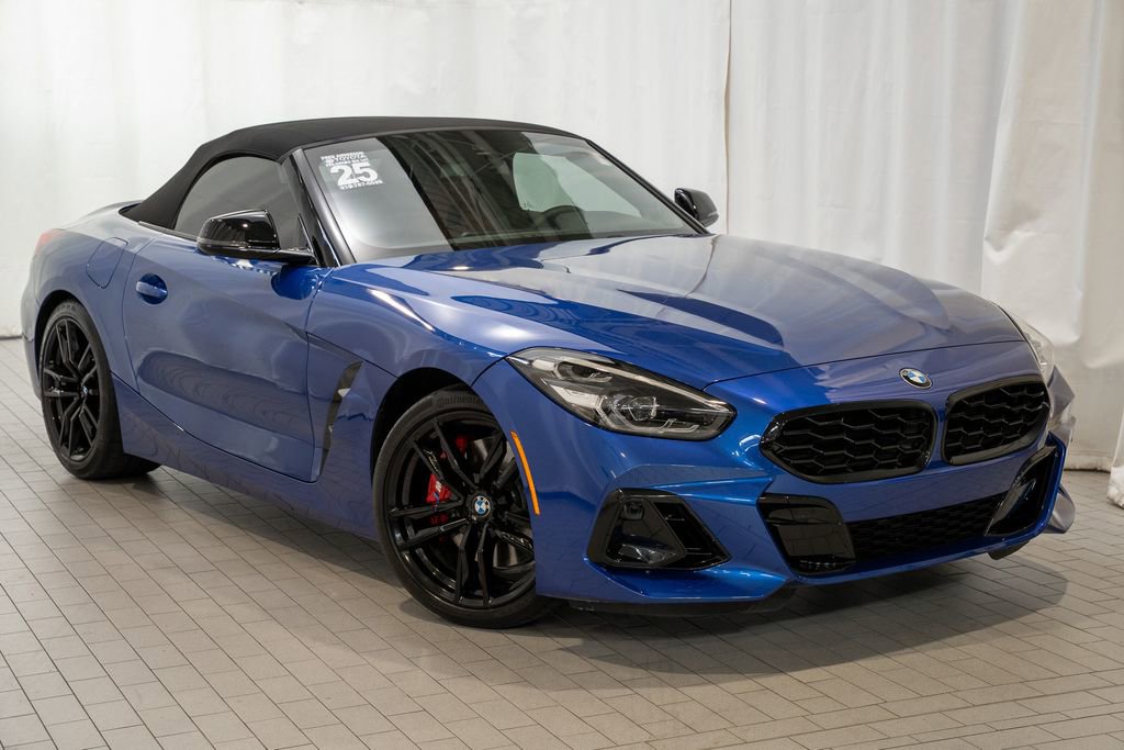 Used 2025 BMW Z4 M40i w/ Edition image 26
