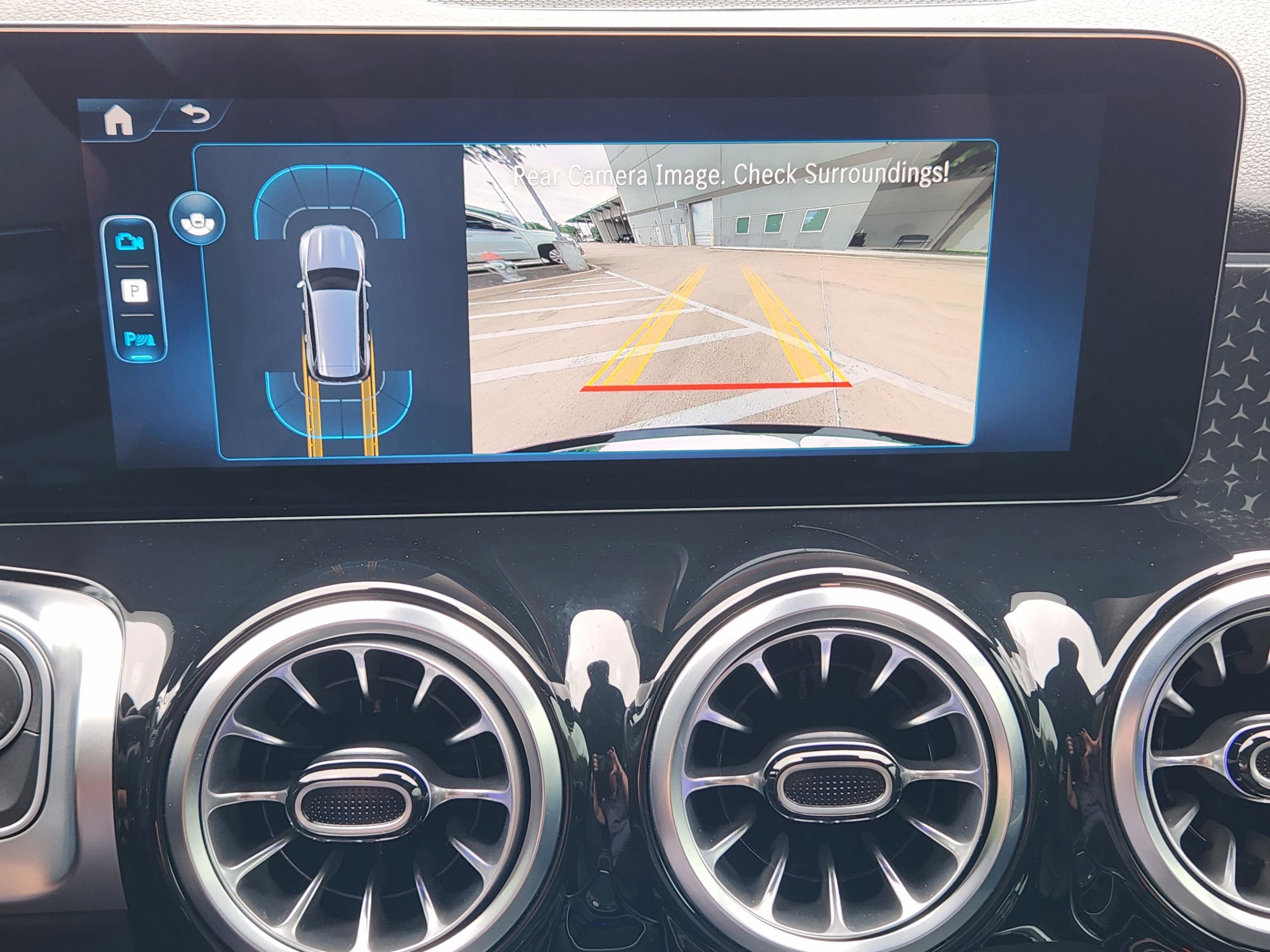 Certified 2025 Mercedes-Benz GLB 250 image 11