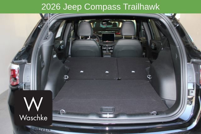 New 2026 Jeep Compass Trailhawk image 14