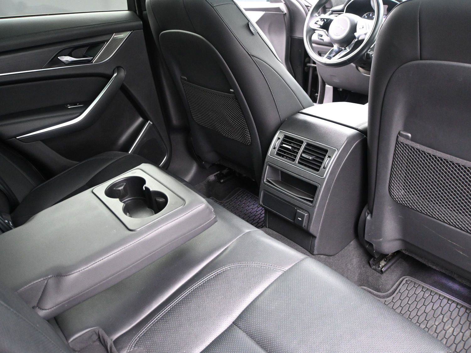 Used 2022 Jaguar F-PACE S image 19