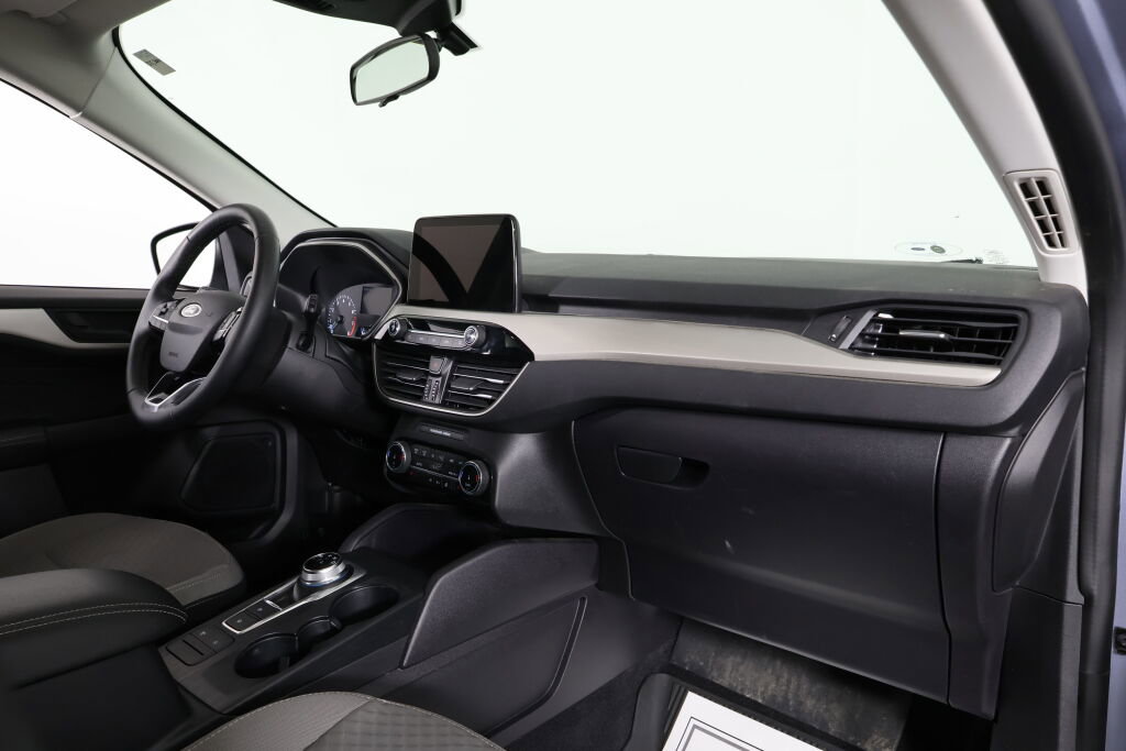 Used 2022 Ford Escape SE w/ SE Sport Appearance Package image 23