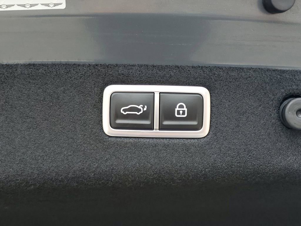 Certified 2024 Genesis G70 3.3T Advanced w/ Sport Prestige Package image 14