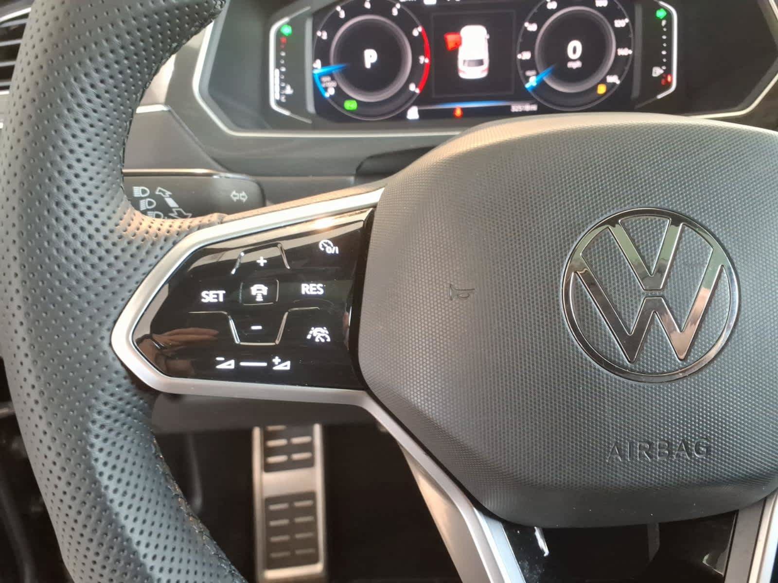 Certified 2022 Volkswagen Tiguan SEL R-Line AWD/4WD image 20