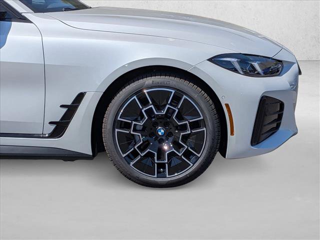 New 2026 BMW i4 xDrive40i w/ M Sport Package AWD/4WD image 10