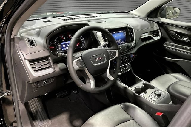 Used 2023 GMC Terrain SLT w/ Infotainment Package II FWD image 16