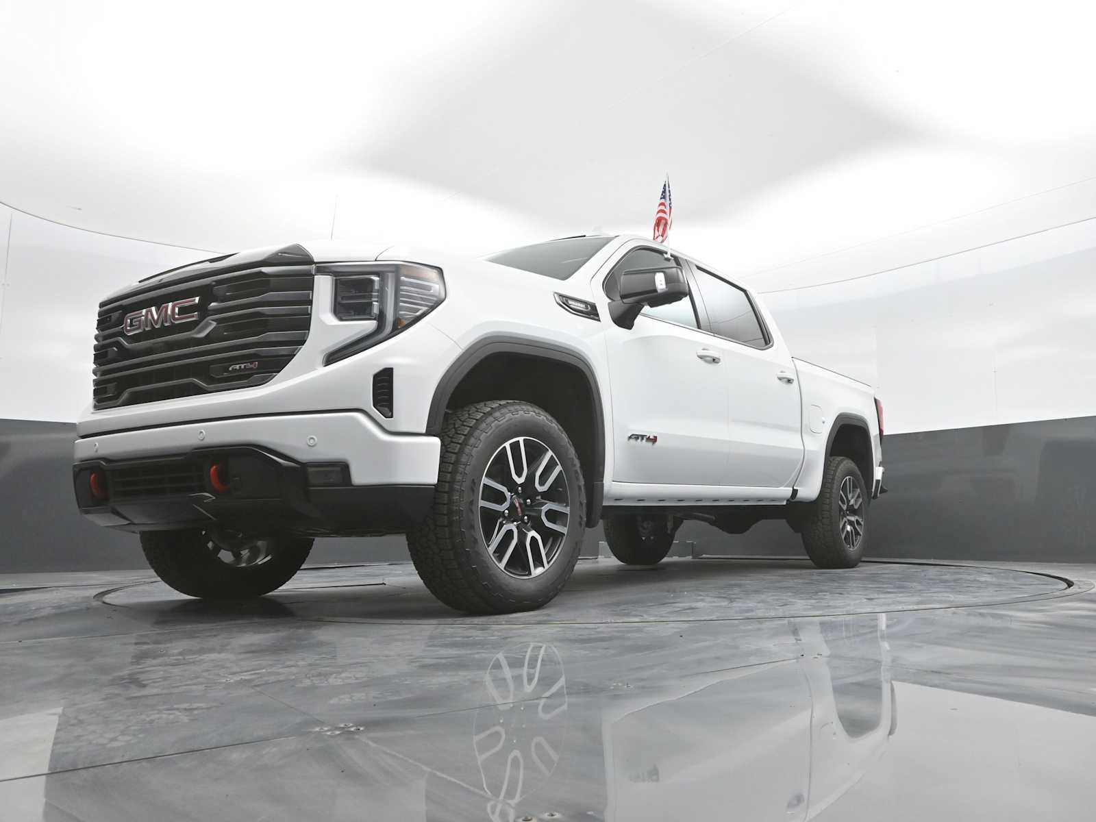 New 2026 GMC Sierra 1500 AT4 w/ AT4 Premium Package AWD/4WD image 37