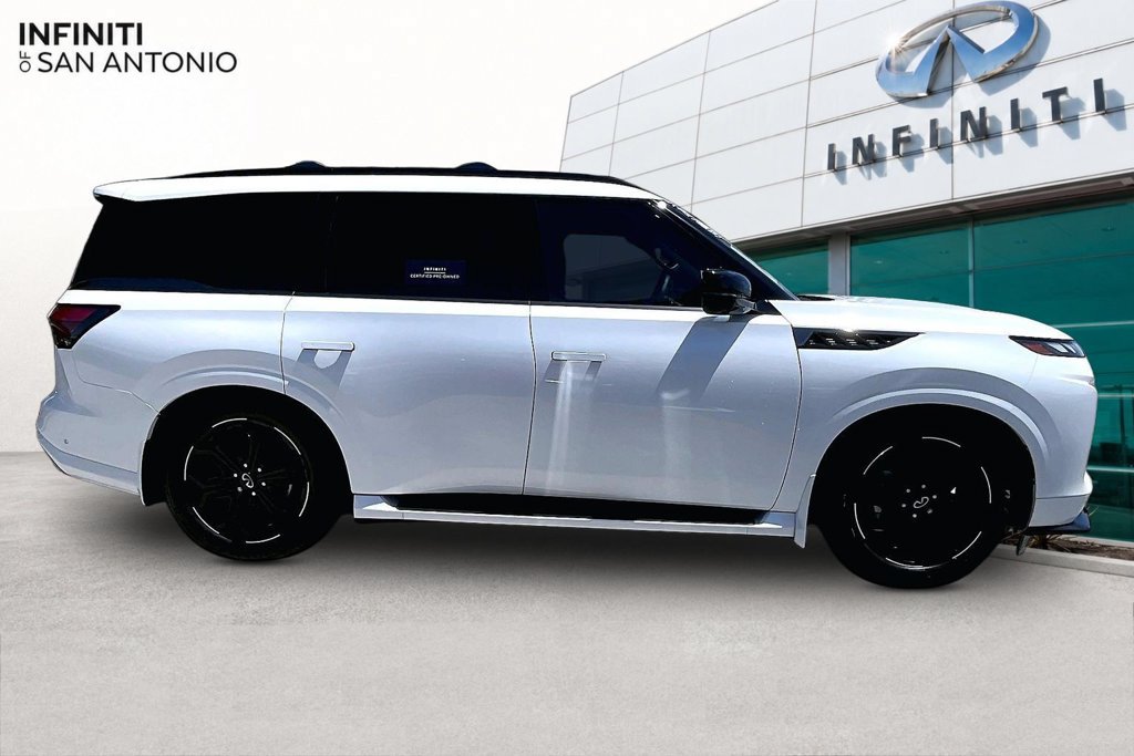 Used 2026 INFINITI QX80 4WD w/ Sport Exterior Package image 45