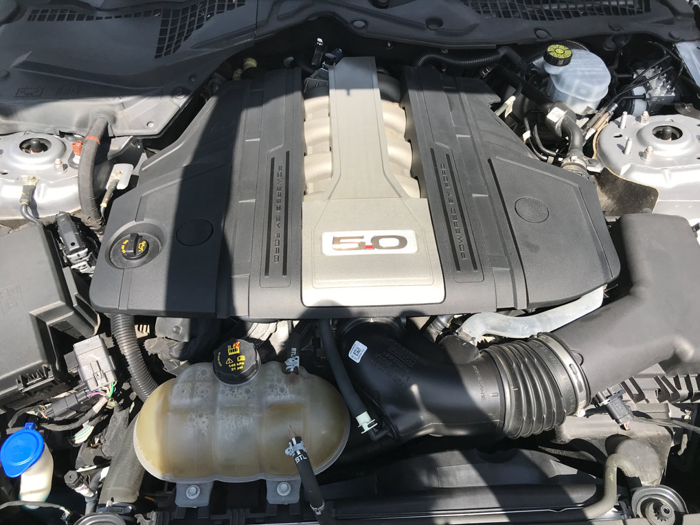 Used 2020 Ford Mustang GT w/ Black Accent Package RWD image 25