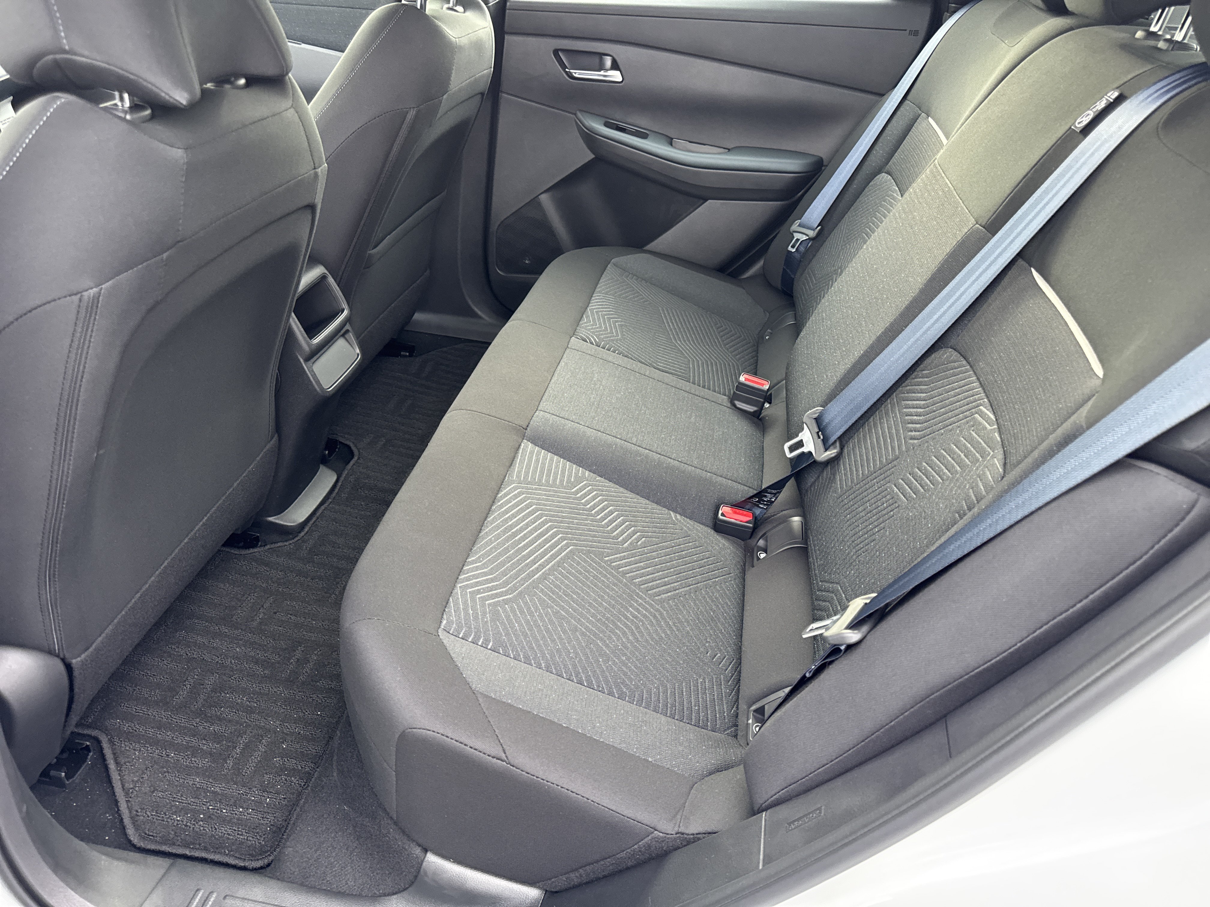 New 2026 Nissan Leaf w/ Floor Mat Package (S+) FWD image 11