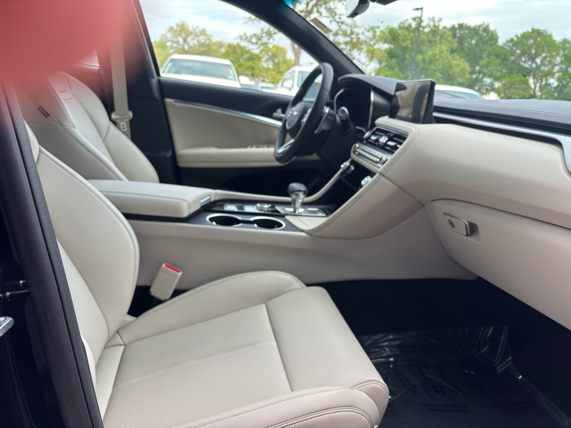 Used 2026 Genesis G70 2.5T image 15