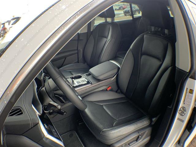 Used 2023 Audi Q8 Premium Plus w/ Premium Plus Package image 3