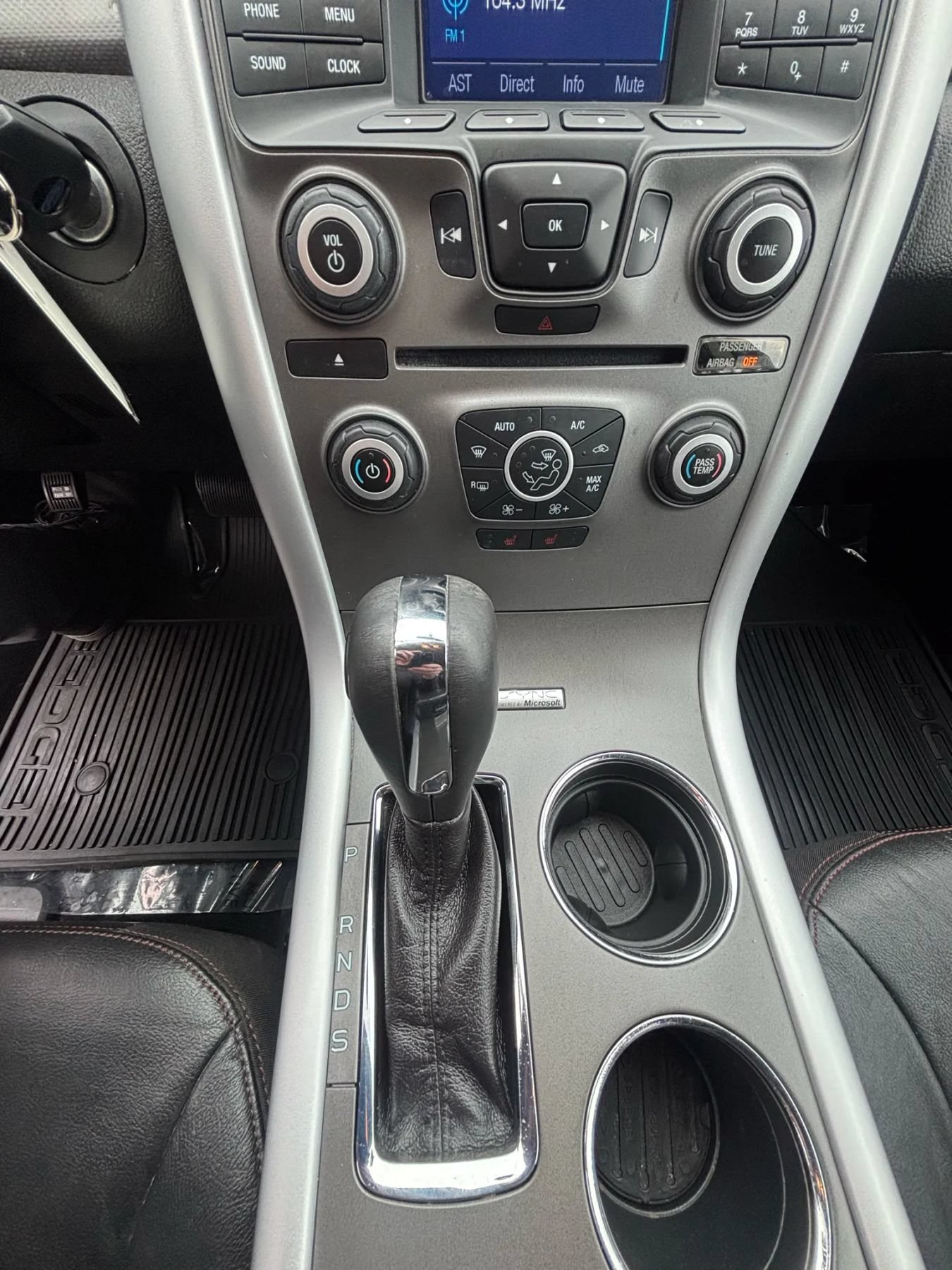 Used 2014 Ford Edge SEL w/ Equipment Group 204A AWD/4WD image 21