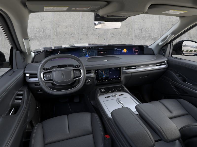 New 2026 Lincoln Navigator Reserve AWD/4WD image 9