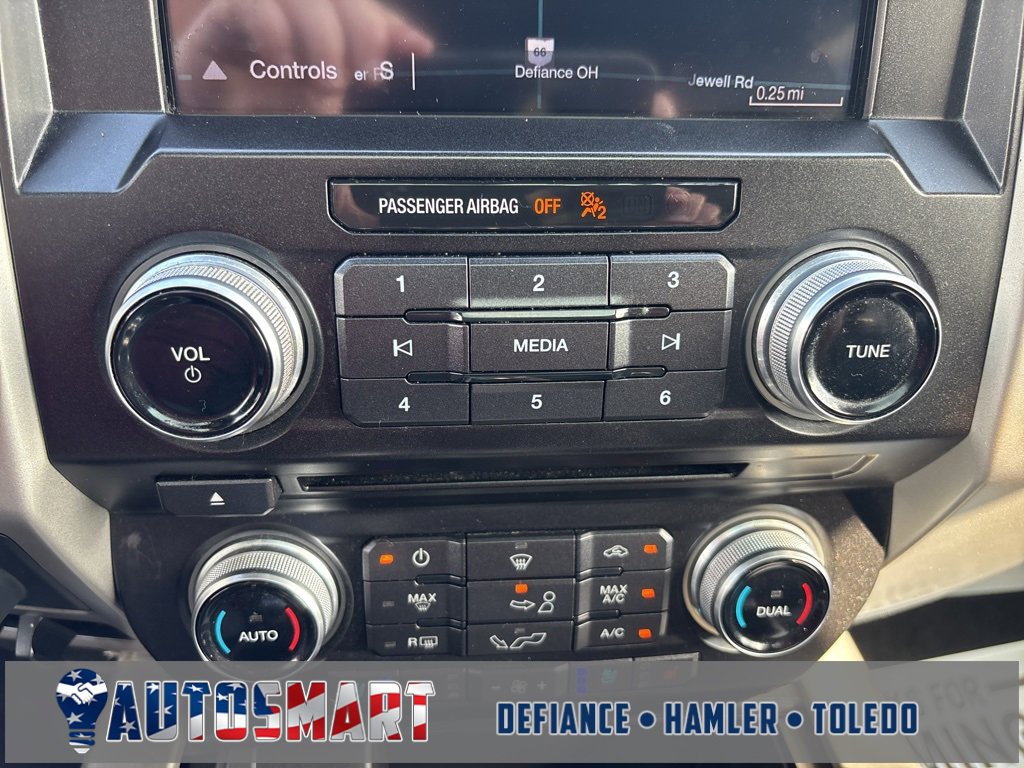 Used 2018 Ford F150 Lariat w/ Equipment Group 502A Luxury image 43