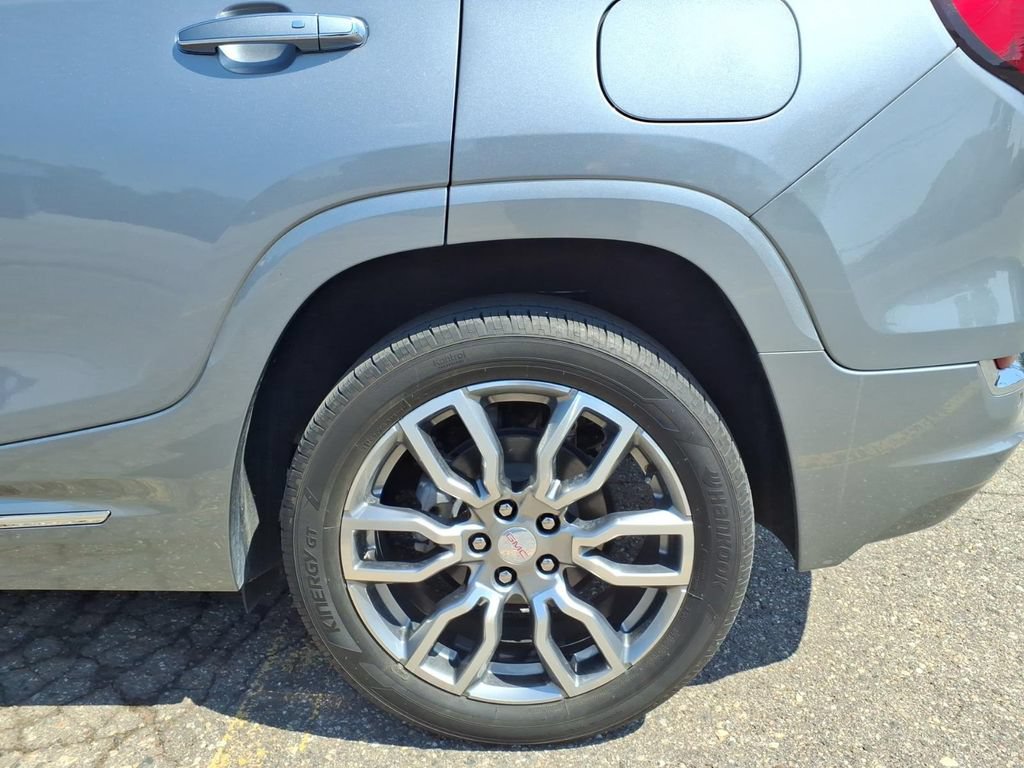 Used 2023 GMC Terrain Denali w/ LPO, Floor Liner Package AWD/4WD image 24