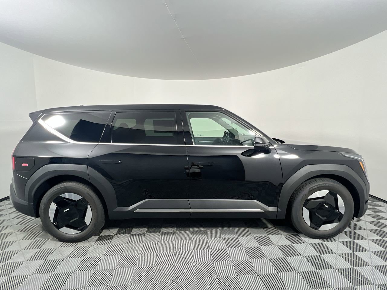 New 2026 Kia EV9 Light image 2