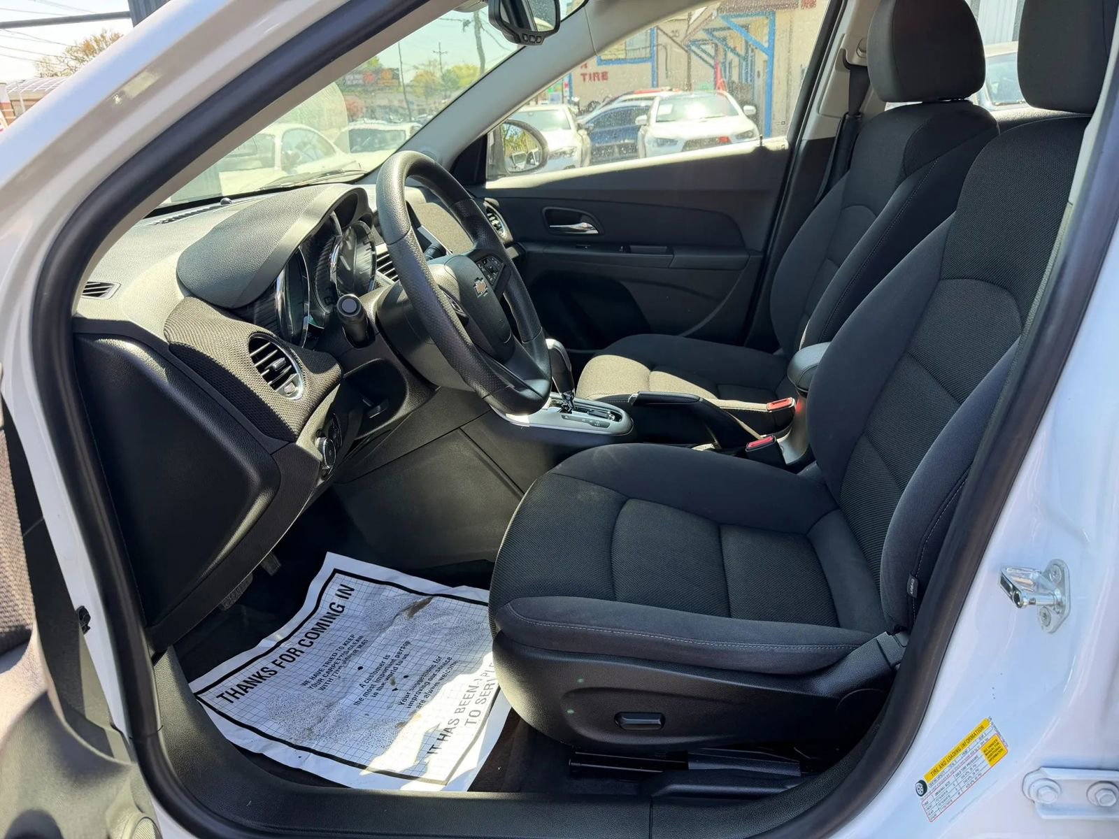 Used 2016 Chevrolet Cruze LT FWD image 9
