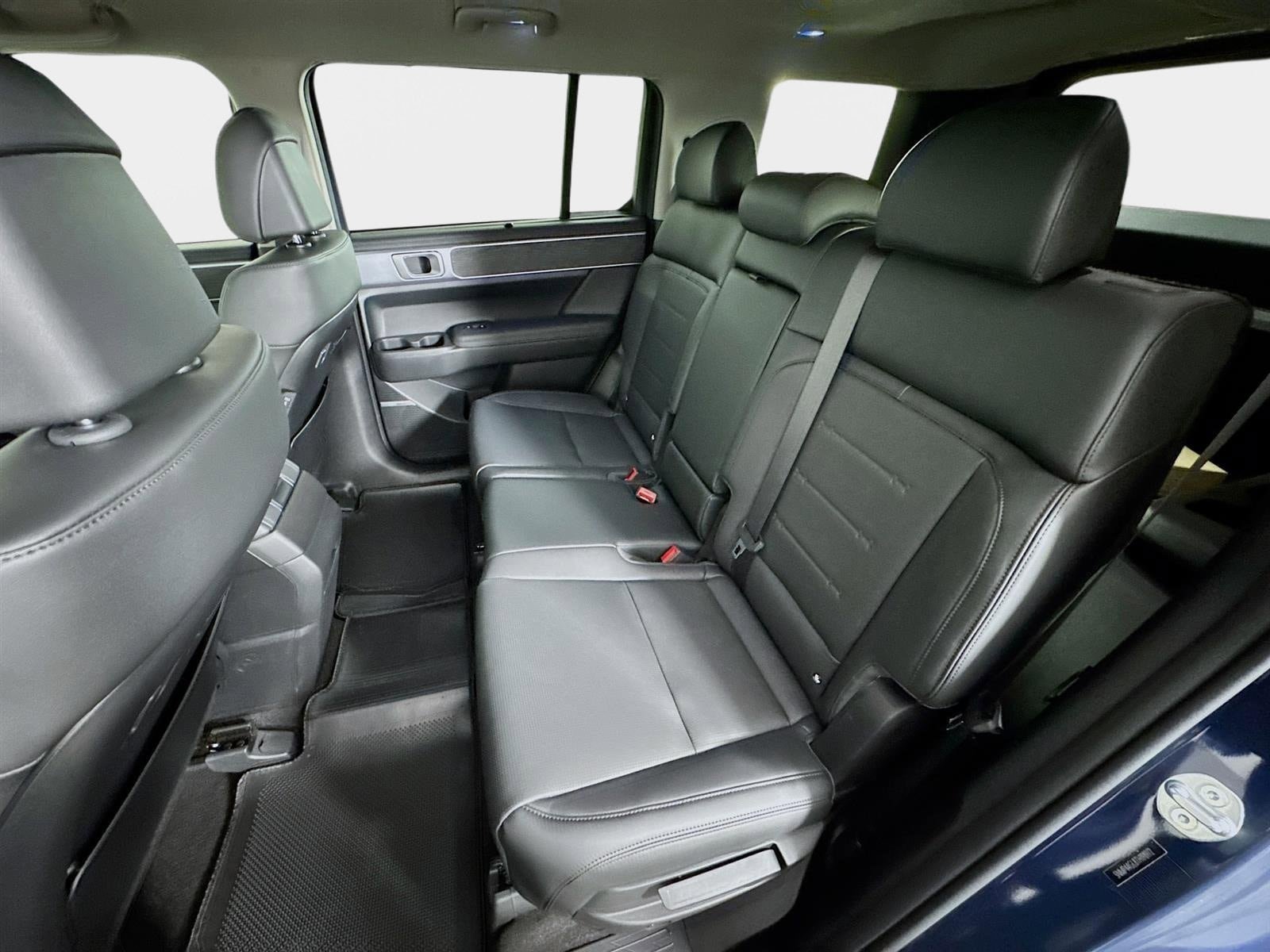 New 2026 Hyundai Santa Fe Limited FWD image 24