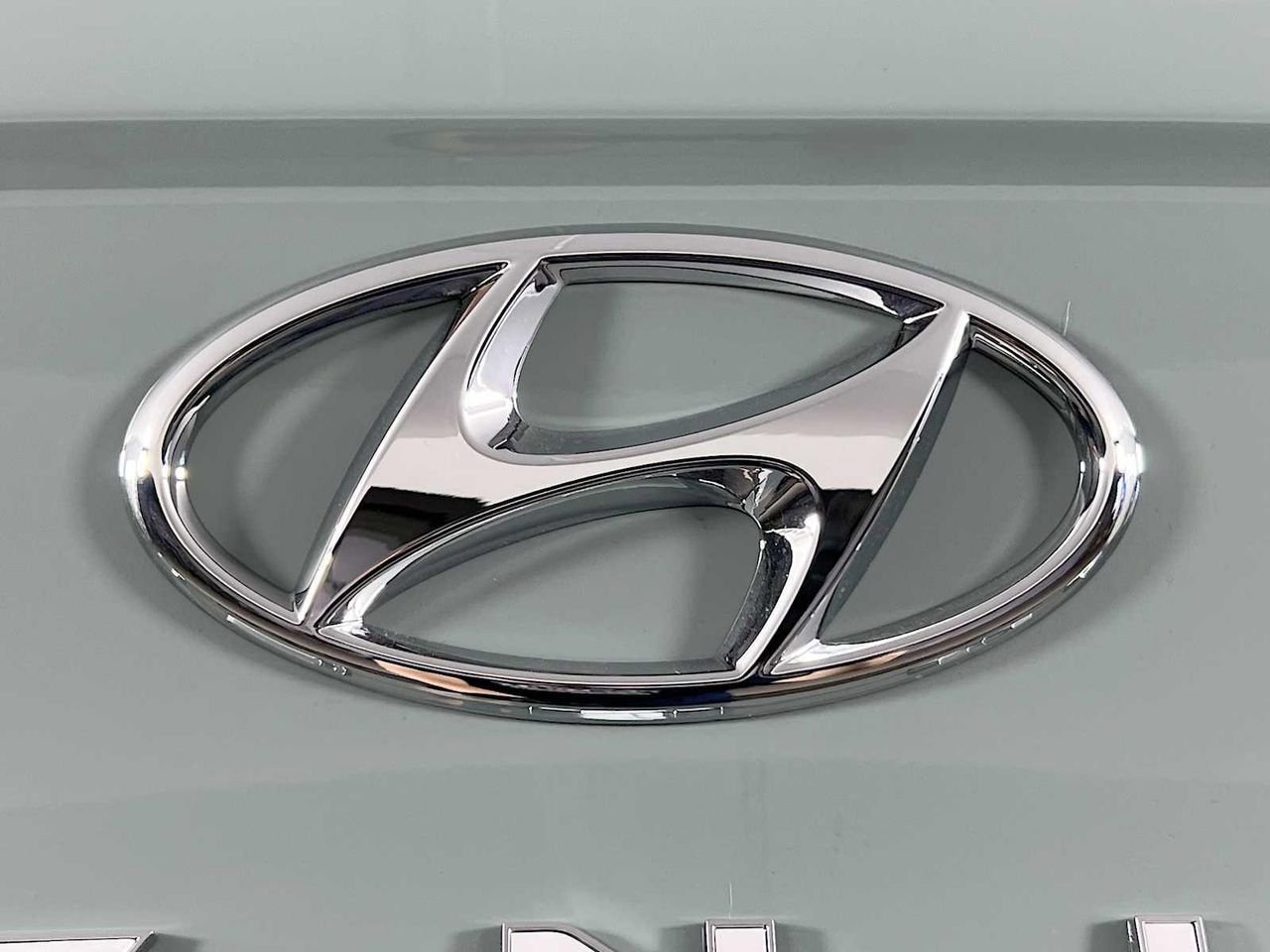 New 2026 Hyundai Venue SEL FWD image 18