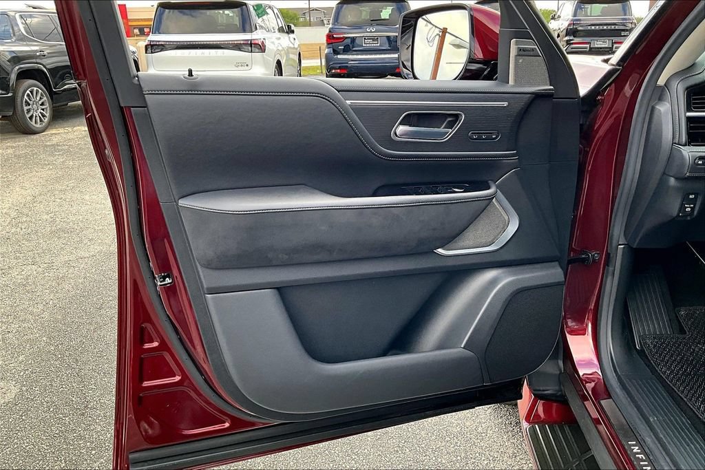 Certified 2025 INFINITI QX80 Sensory AWD/4WD image 25