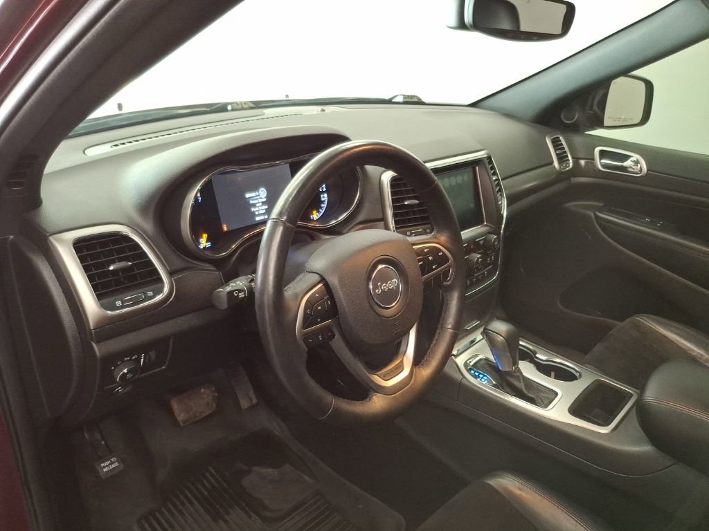 Used 2018 Jeep Grand Cherokee Altitude image 19