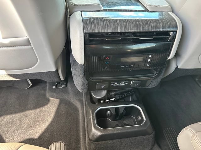 Used 2022 Jeep Wagoneer Series III w/ Convenience Group I AWD/4WD image 20