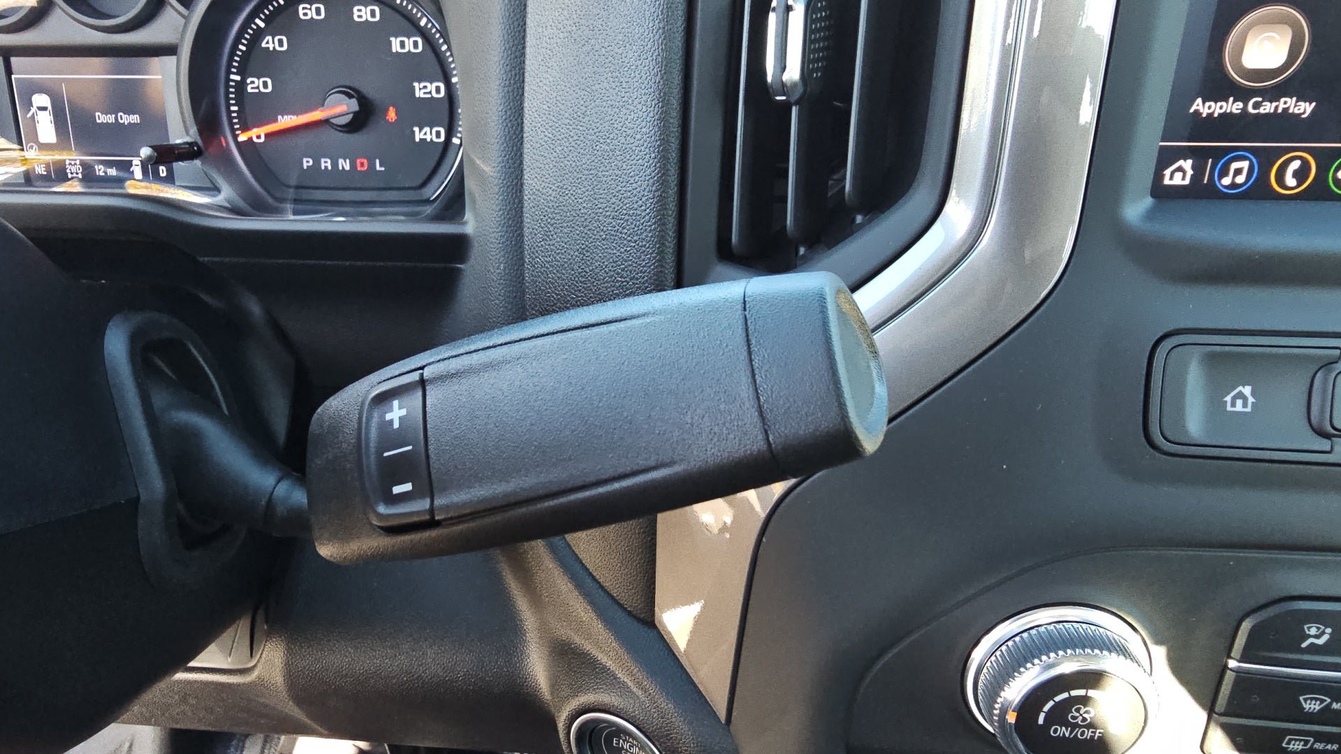 New 2025 GMC Sierra 3500 Pro w/ 1SA Pro Safety Plus Package AWD/4WD image 31