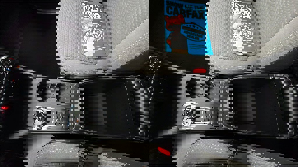 Used 2020 Ford Escape SE Sport image 13