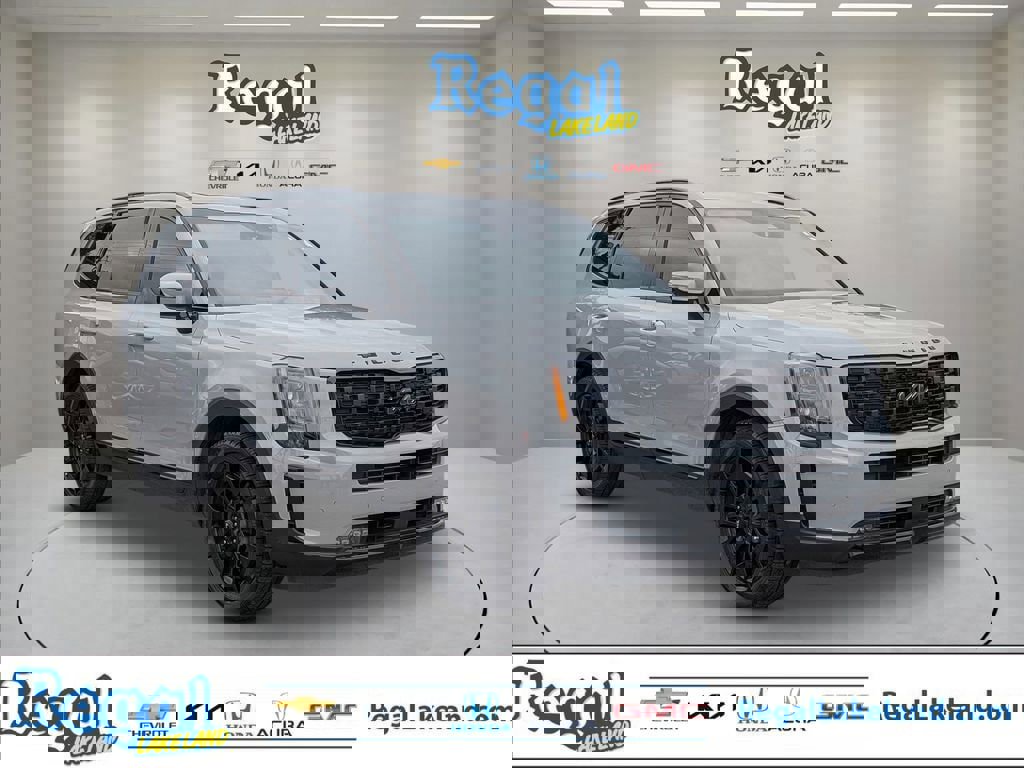 Used 2022 Kia Telluride SX w/ SX Prestige Package