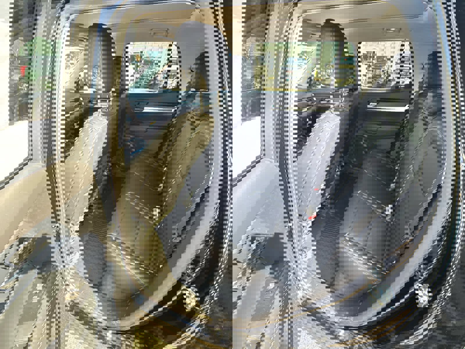 New 2026 GMC Terrain Denali w/ LPO, Floor Liner Package AWD/4WD image 22