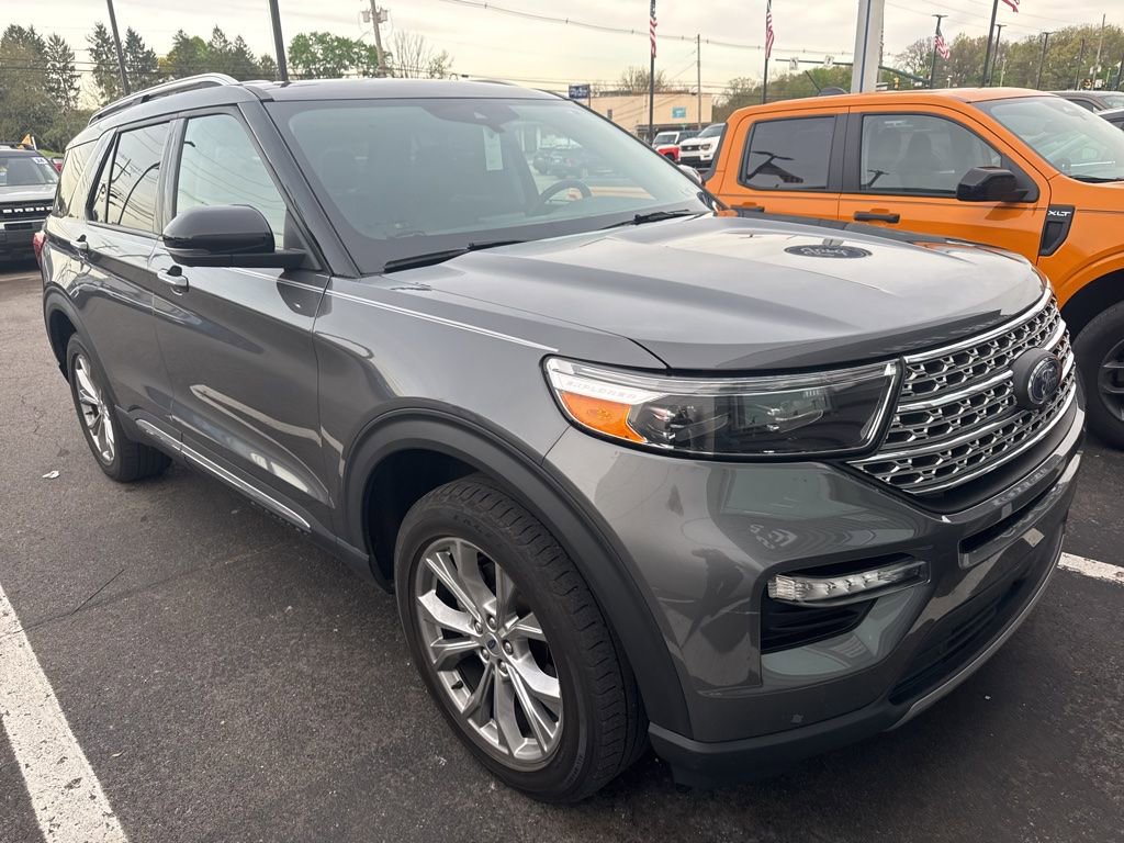 Used 2022 Ford Explorer Limited w/ Equipment Group 301A AWD/4WD image 4