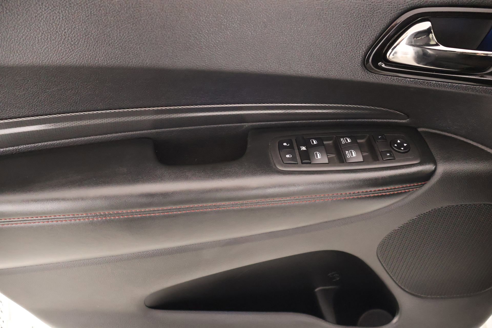 Used 2023 Dodge Durango GT image 17