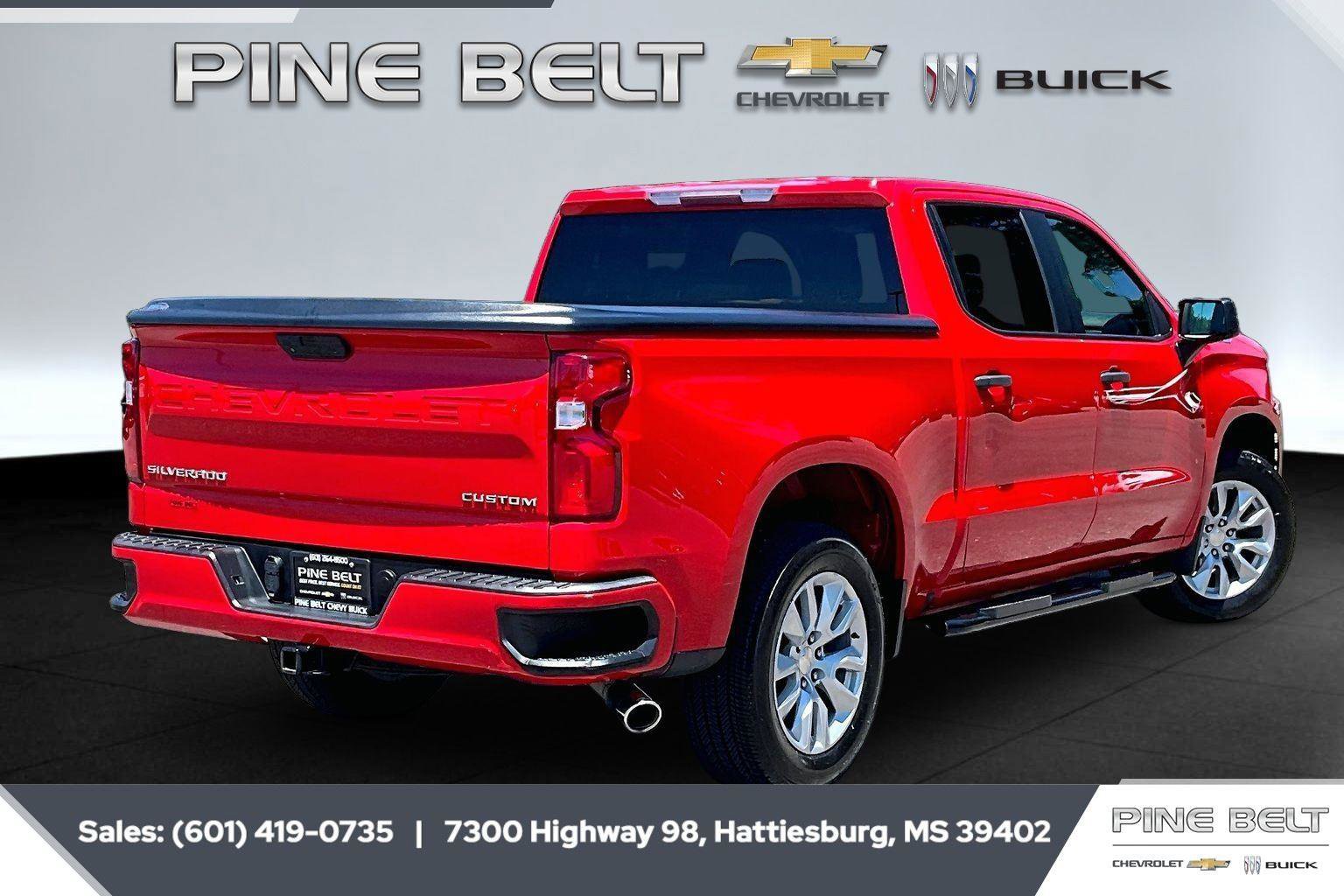 Used 2019 Chevrolet Silverado 1500 Custom w/ Custom Convenience Package RWD image 12