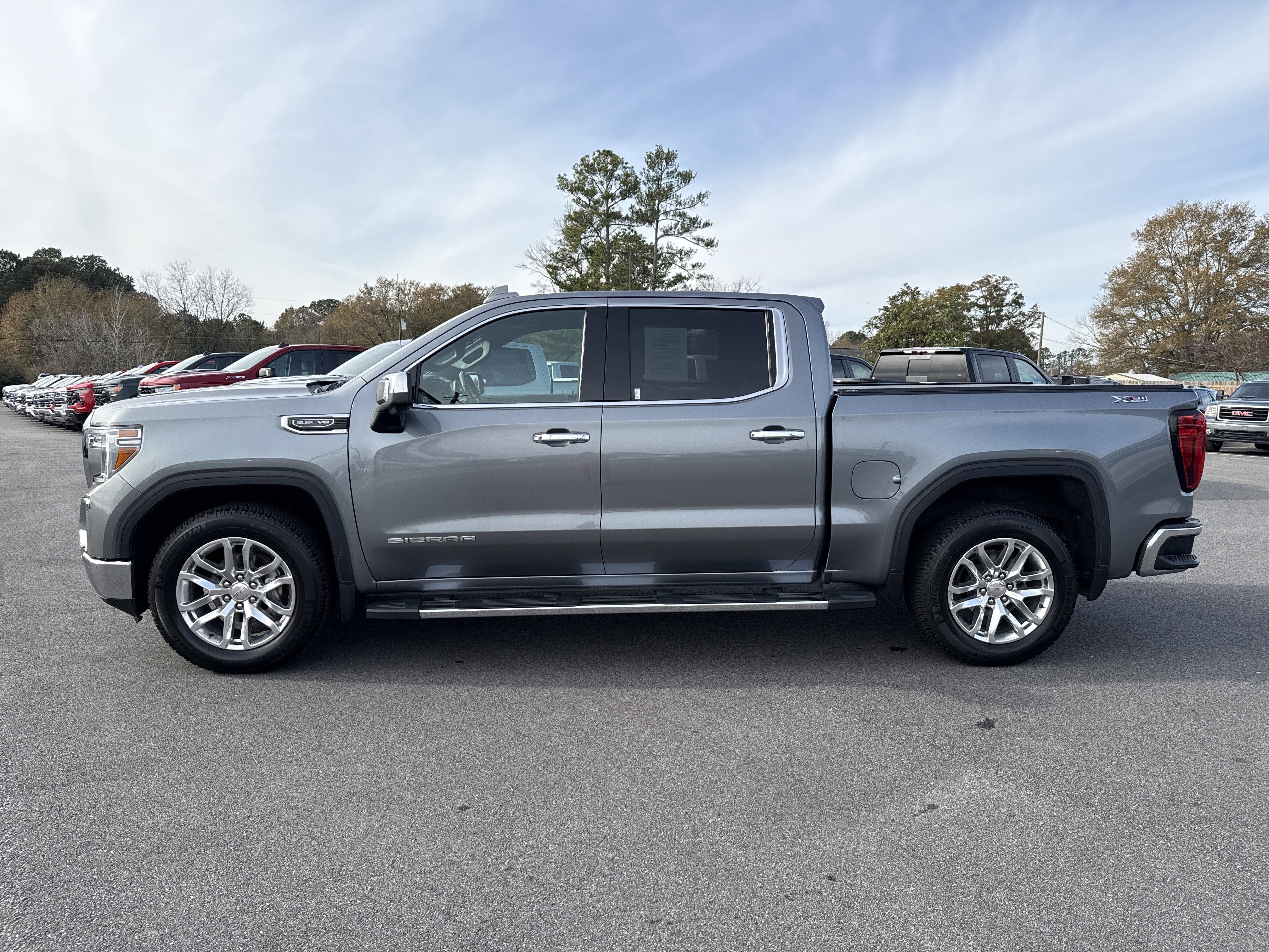 Used 2021 GMC Sierra 1500 SLT w/ SLT Premium Plus Package image 9