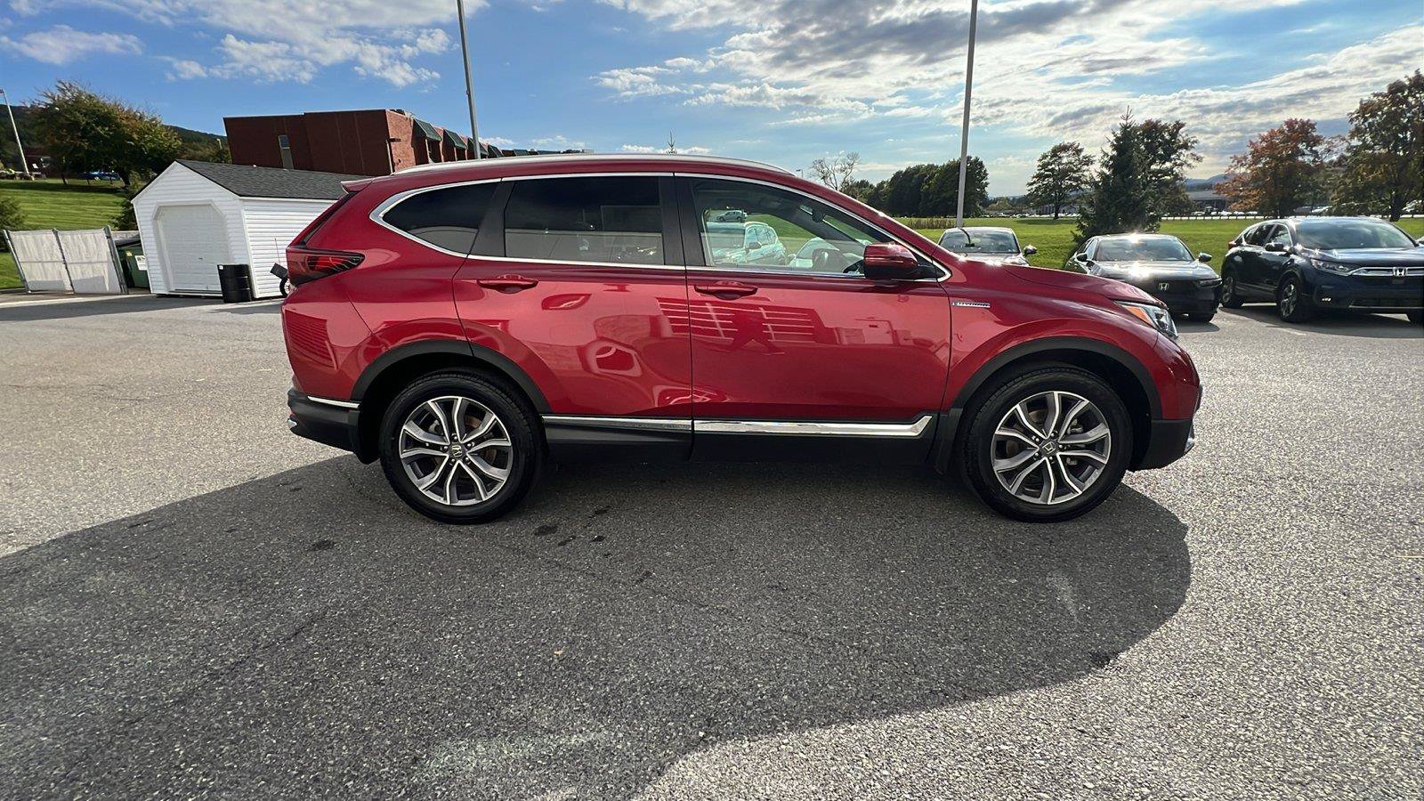 Used 2022 Honda CR-V Touring image 3