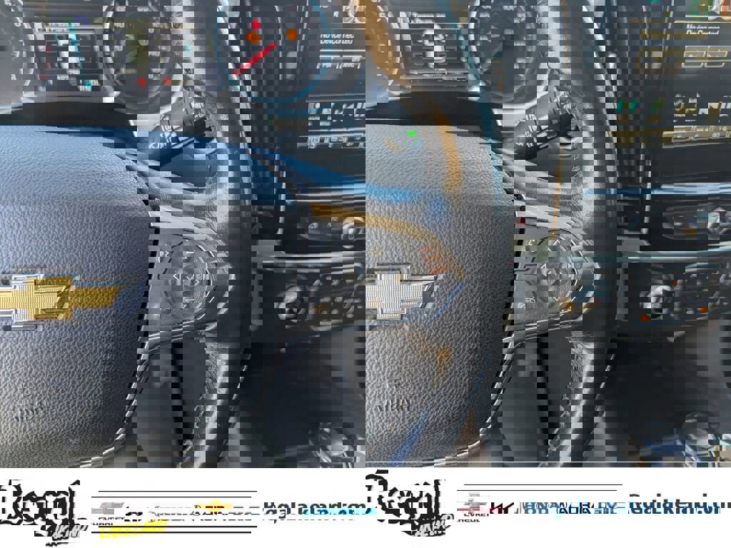 Used 2019 Chevrolet Traverse LT image 29