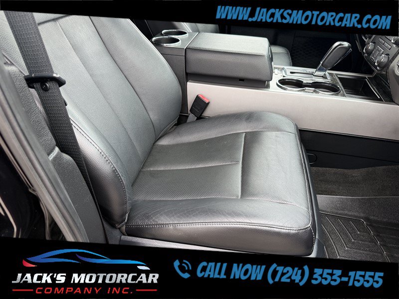 Used 2017 Ford Expedition Limited w/ Equipment Group 301A AWD/4WD image 33
