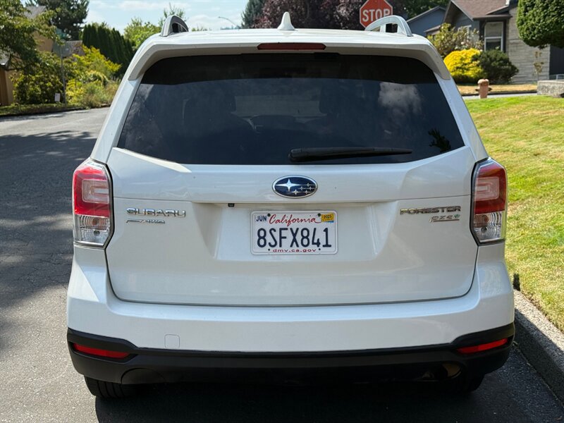 Used 2017 Subaru Forester 2.5i Premium AWD/4WD image 5