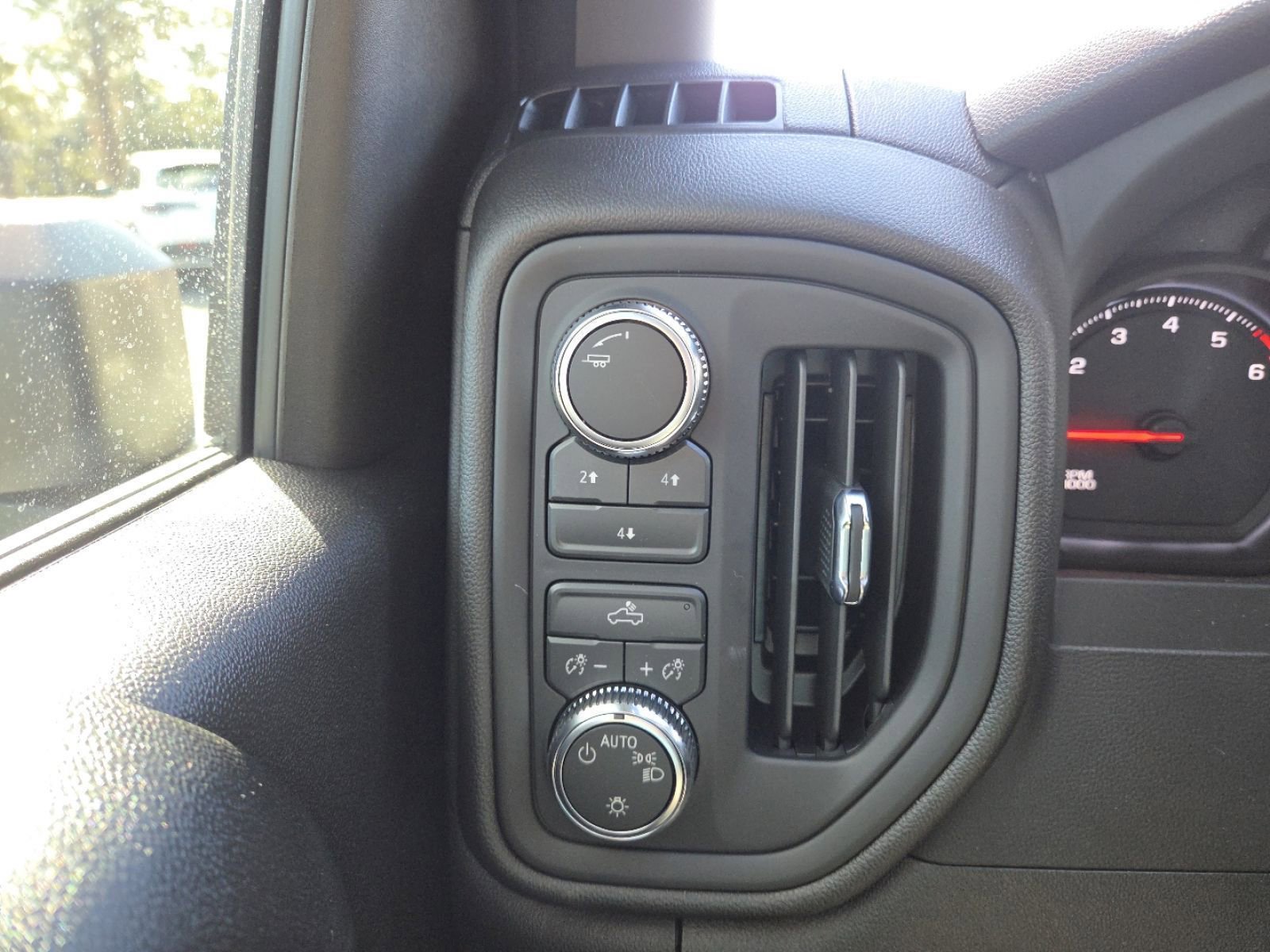 New 2026 GMC Sierra 2500 Pro AWD/4WD image 5