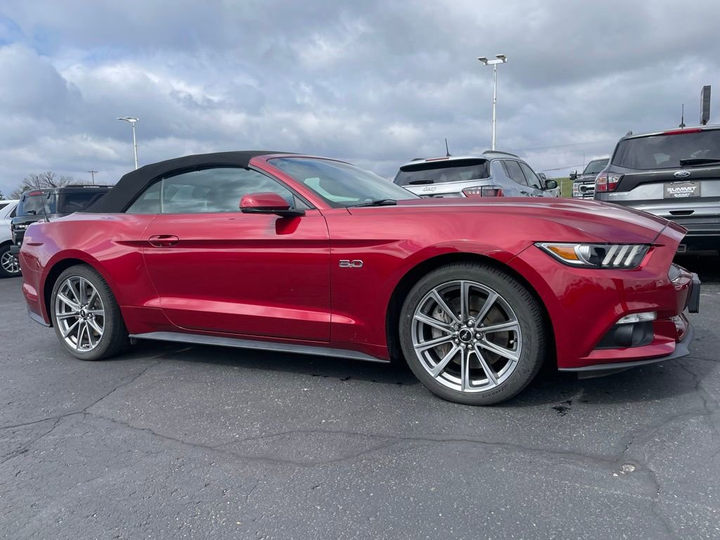 Used 2016 Ford Mustang GT Premium w/ Equipment Group 401A image 2