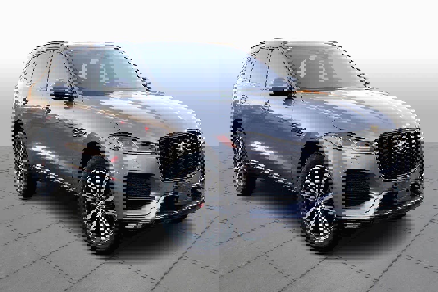 Used 2021 Jaguar F-PACE S image 3