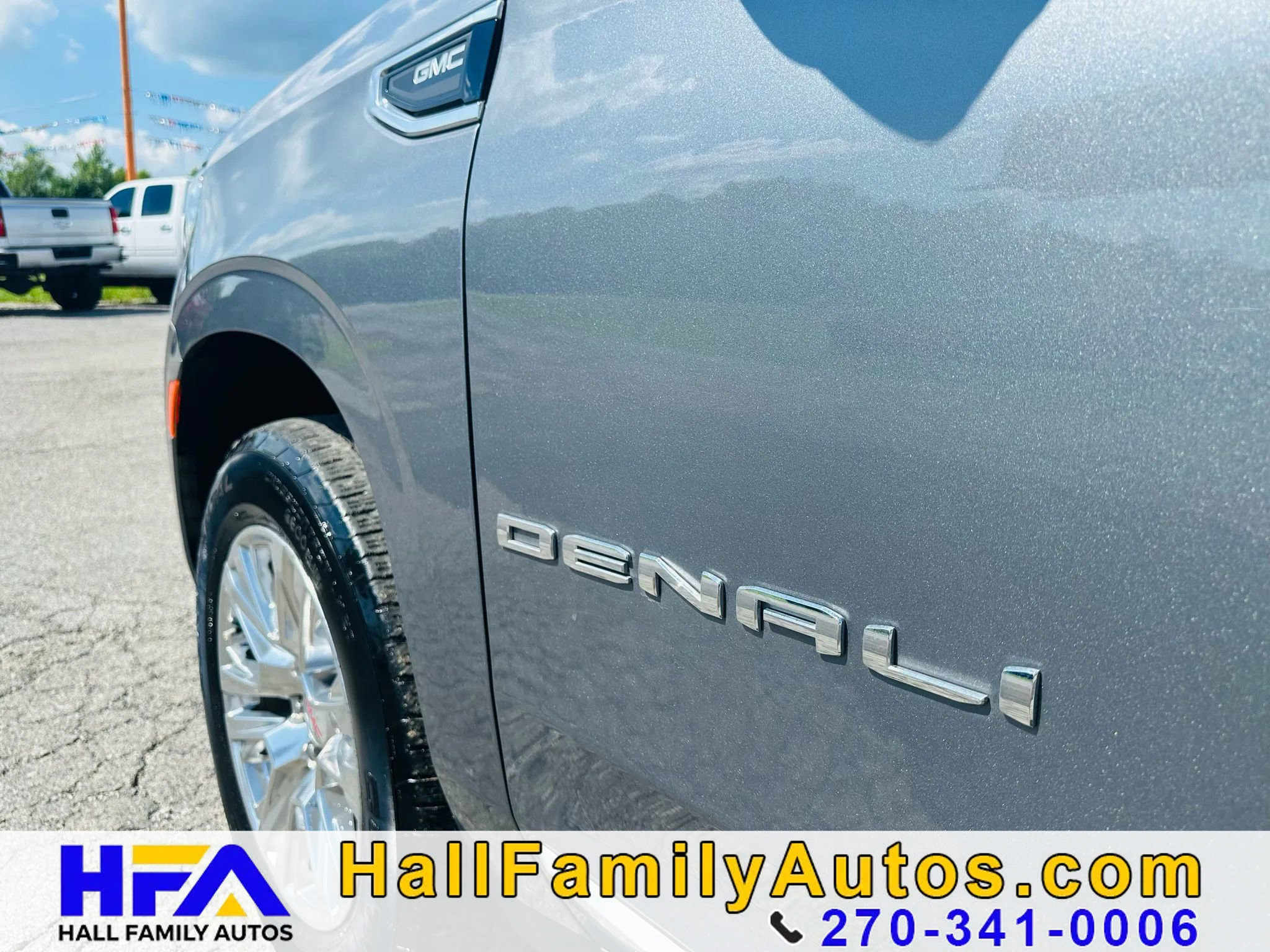 Used 2021 GMC Yukon Denali image 9