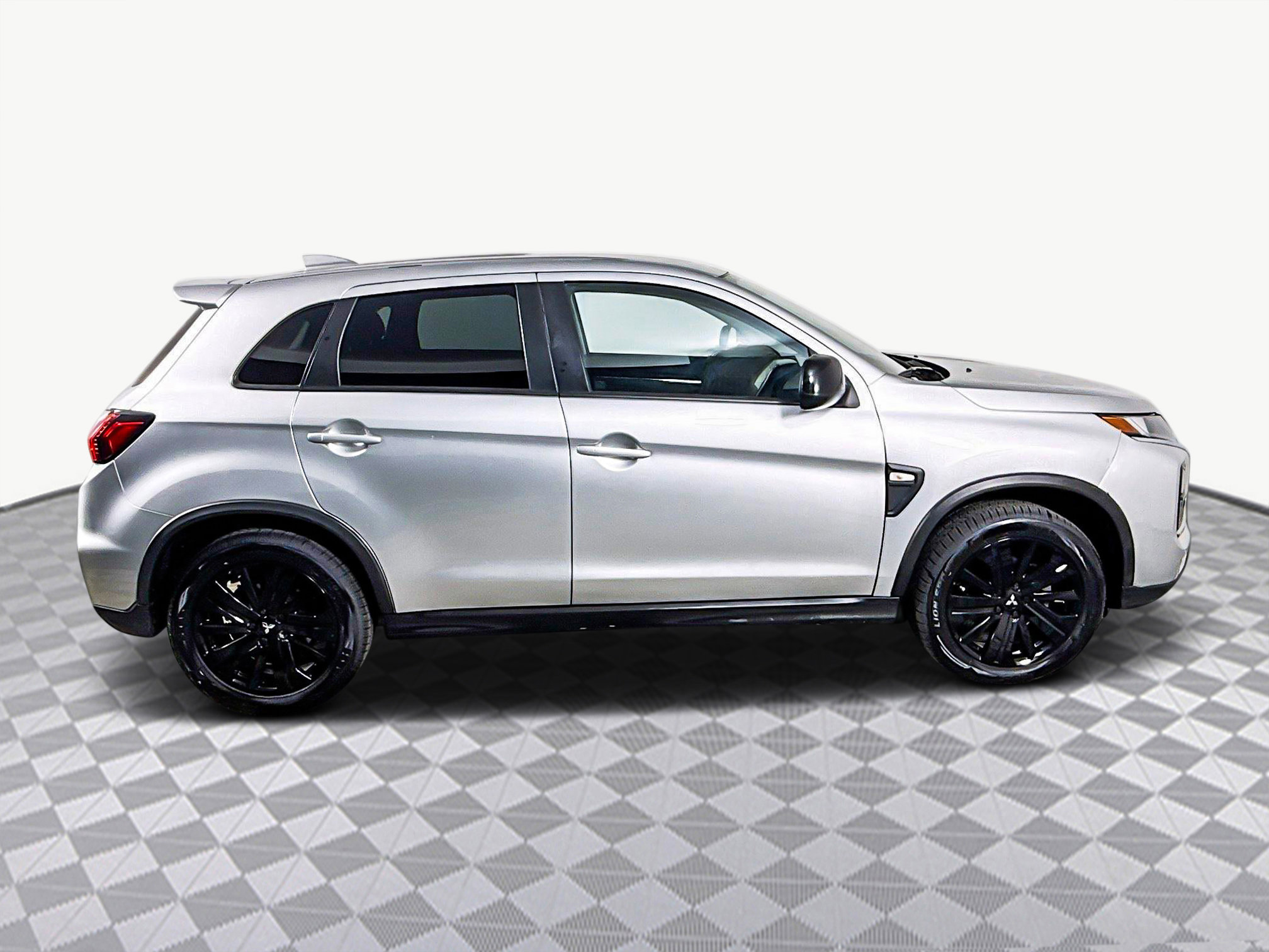 Used 2022 Mitsubishi Outlander Sport LE image 11