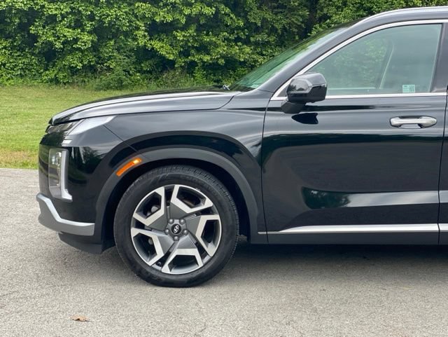 Used 2024 Hyundai Palisade Limited AWD/4WD image 10
